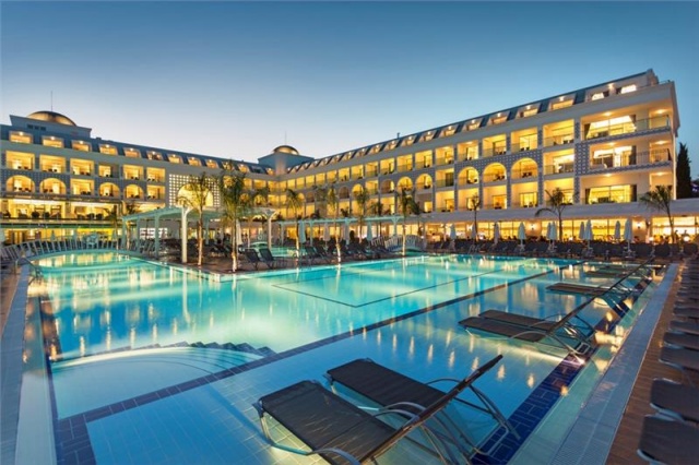 Hotel Karmir Resort & Spa ***** Kemer