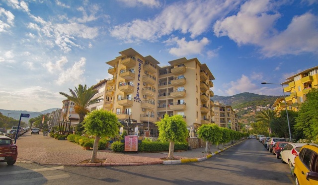 Kleopatra Royal Palm Hotel **** Alanya