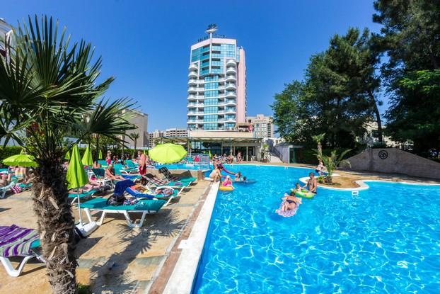 Grand Hotel Sunny Beach **** Napospart